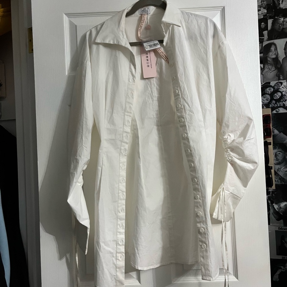 Size 2- oh Polly shirt dress. New with tags